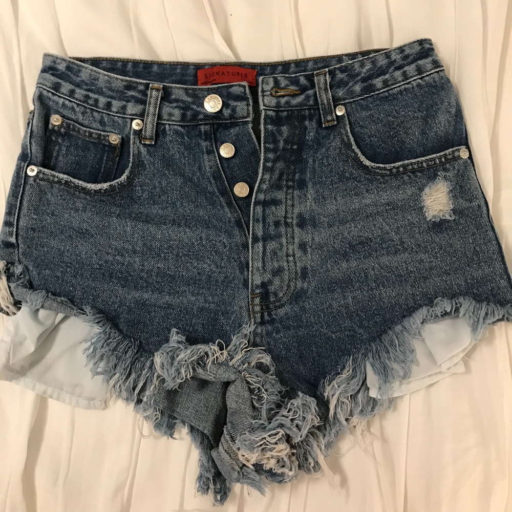 Button-up Blue Jean Cut-off Shorts